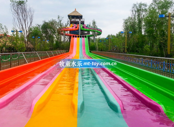 水滑梯和普通滑梯的區(qū)別，如何保養(yǎng)您的水上樂園滑梯！